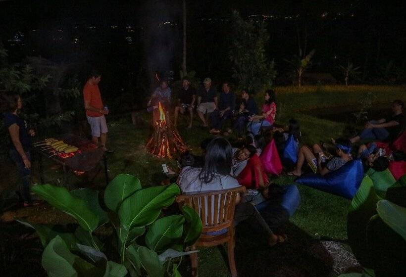 簡易ホテル Puri Sunny Camping