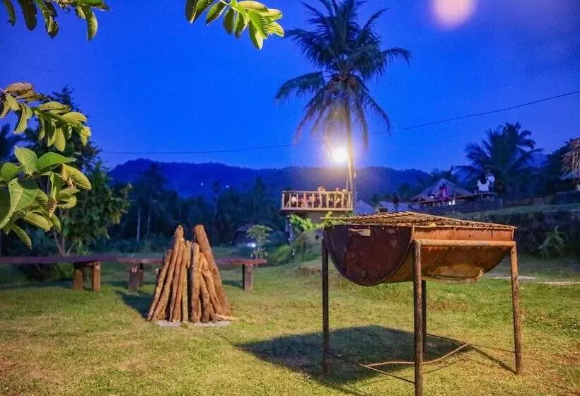 Hostelli Puri Sunny Camping