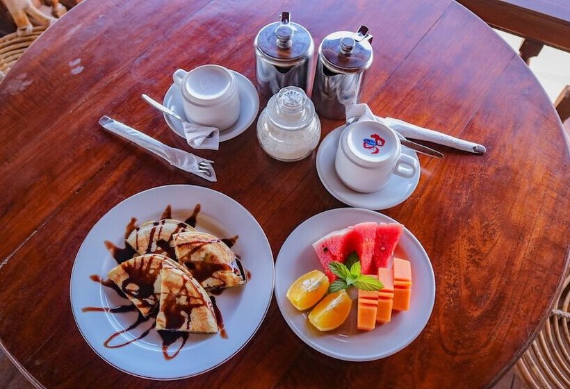 簡易ホテル Puri Sunny Camping