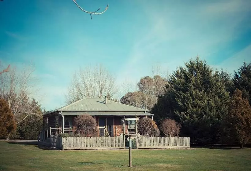 簡易ホテル Sanctuary Park Cottages