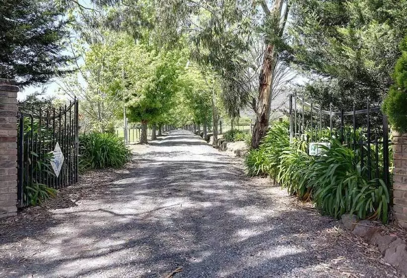 簡易ホテル Sanctuary Park Cottages