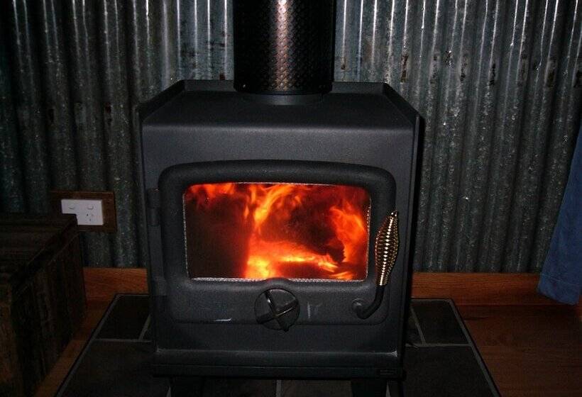 여관 Sanctuary Park Cottages