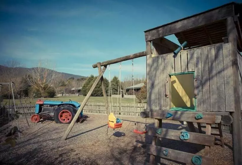 簡易ホテル Sanctuary Park Cottages