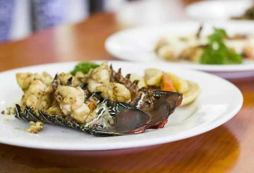 Crossroads Hotel Lae