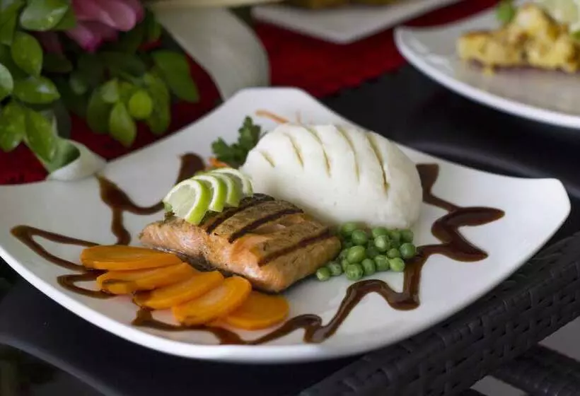 Crossroads Hotel Lae