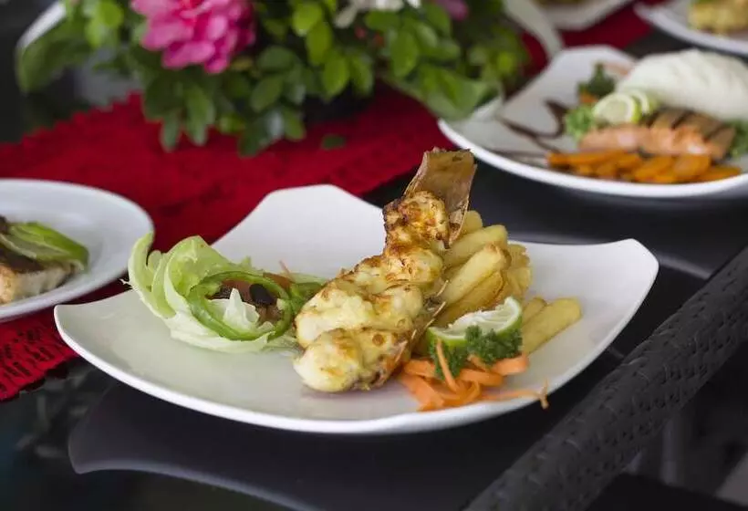 Crossroads Hotel Lae