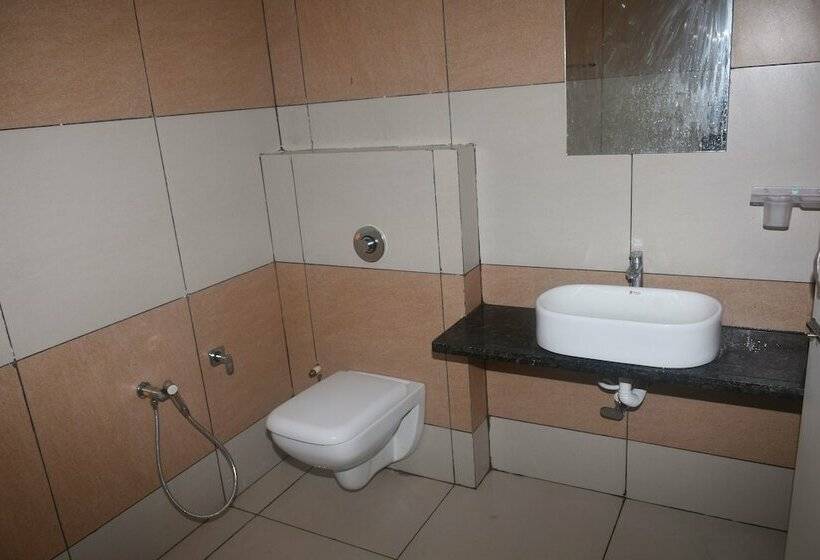 בית מלון כפרי Devang