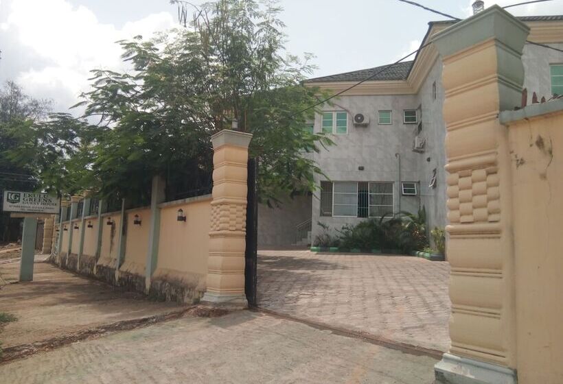 هتل Ekulu Greens Classic Suites