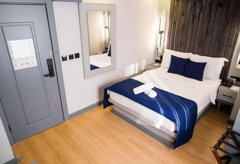 ホテル Elina Managed By Dedeman