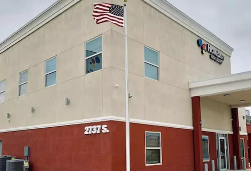 ホテル Homestay Inn & Suites Edinburg