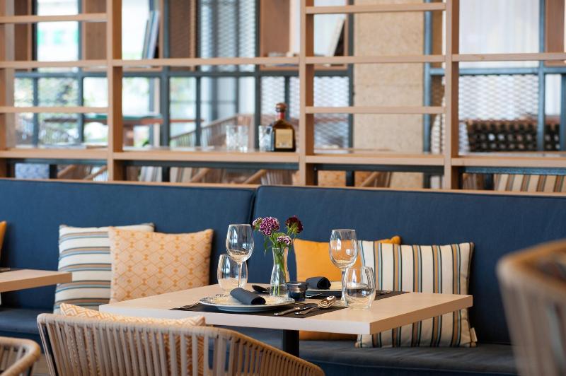 Seasabelle Hotel Near Athens Airport