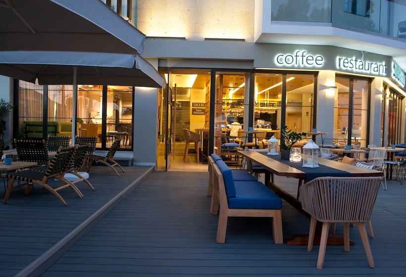 Seasabelle Hotel Near Athens Airport