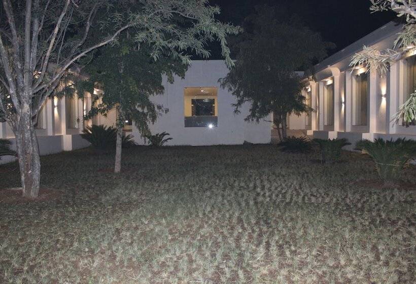 호텔 Shubham Resort