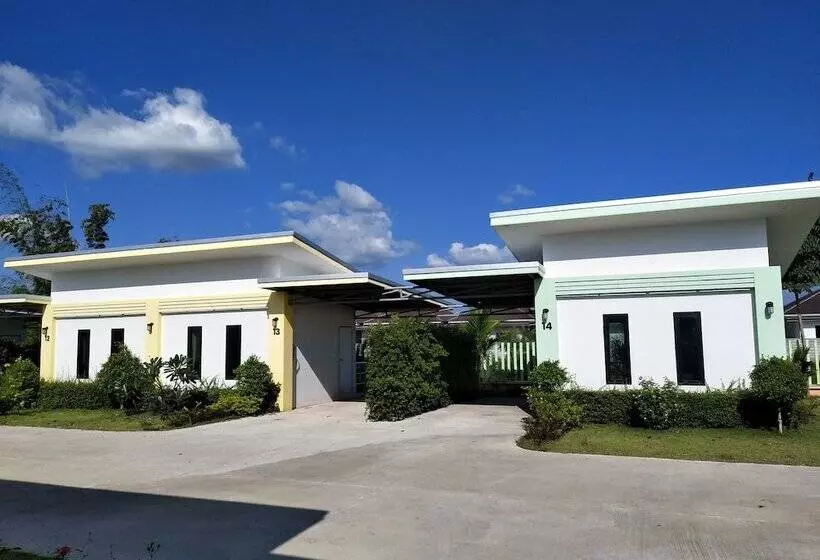 هتل Taweesup Resort