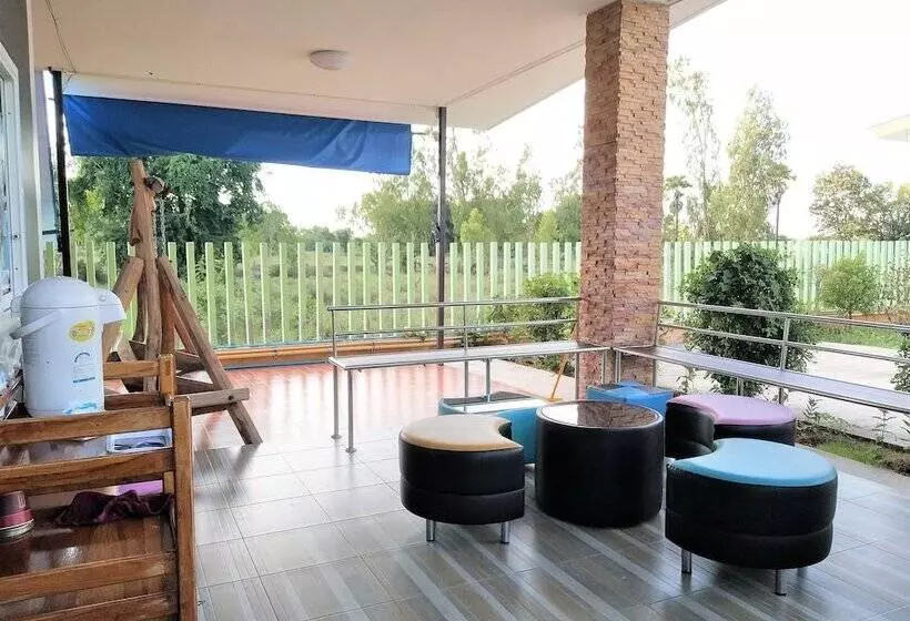 هتل Taweesup Resort