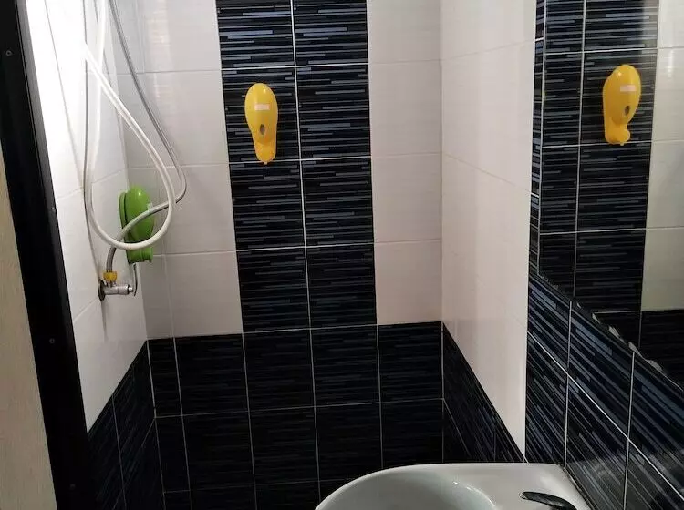 هتل Taweesup Resort