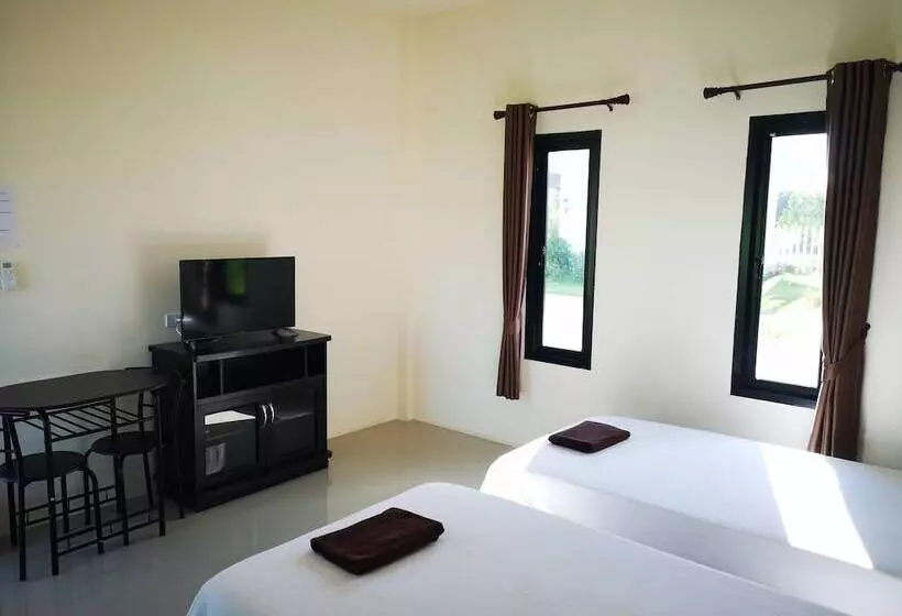 هتل Taweesup Resort