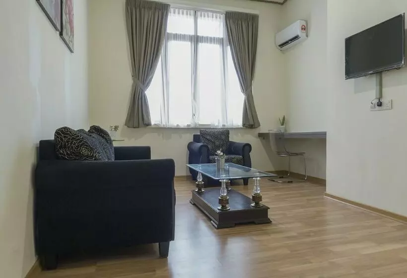 Ivory Hotel & Resort By Oyo Rooms