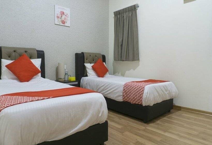 Ivory Hotel & Resort By Oyo Rooms