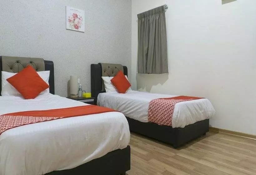 Ivory Hotel & Resort By Oyo Rooms