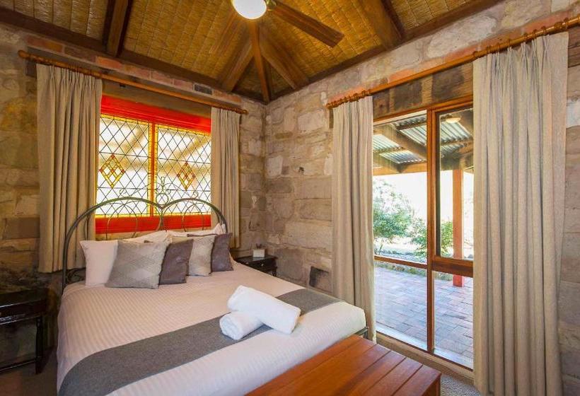 Monkey Place Country House