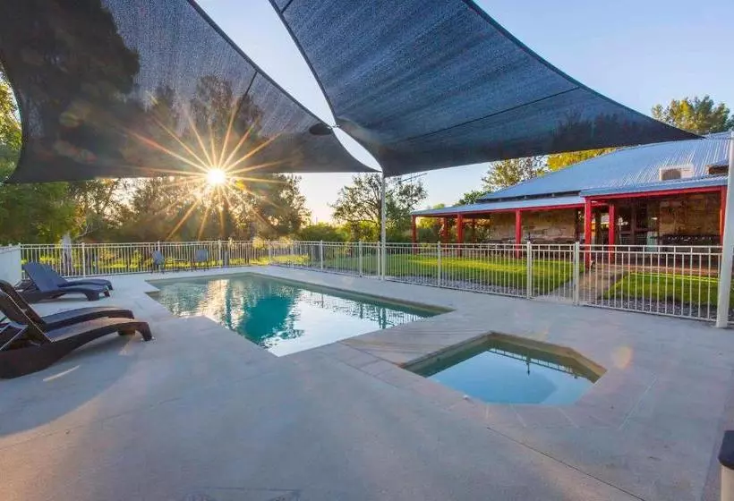 Monkey Place Country House