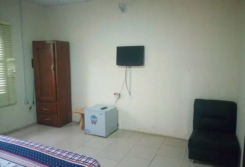 Pholard Hotel And Suites