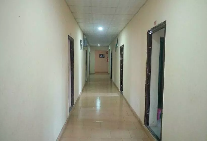 Pholard Hotel And Suites