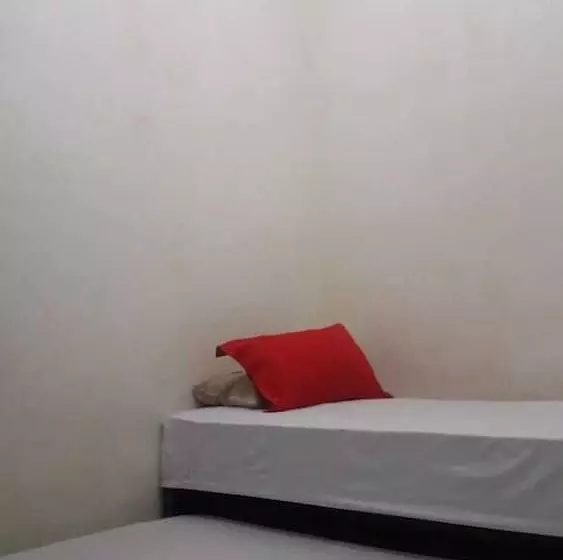 Hostal Sst24