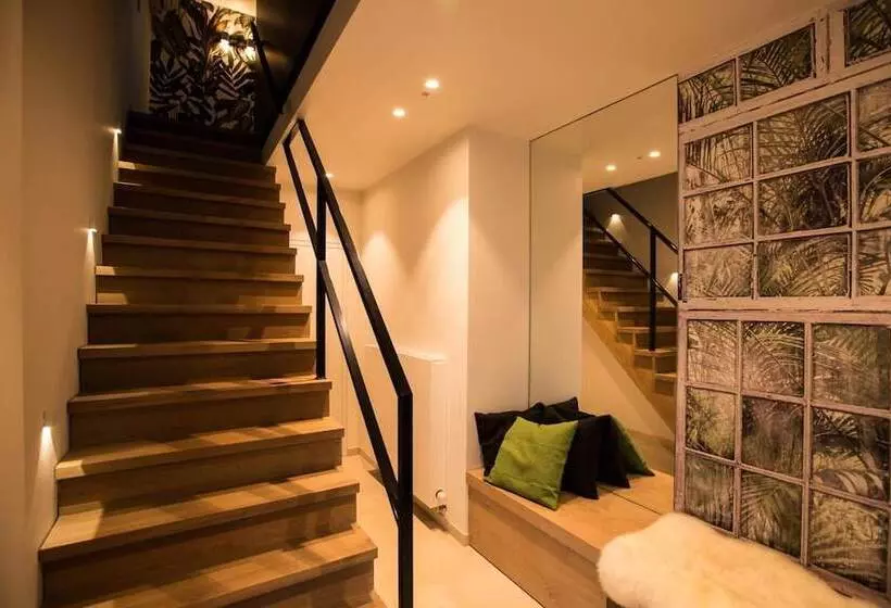 簡易ホテル Wellness Hasselt Bed & Breakfast