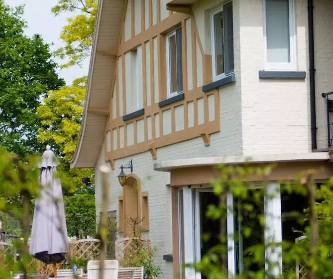 簡易ホテル Wellness Hasselt Bed & Breakfast