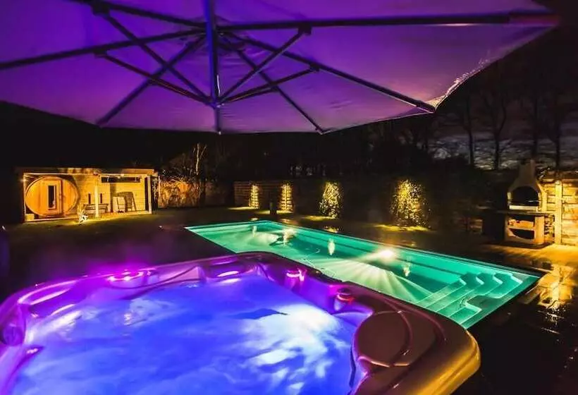 簡易ホテル Wellness Hasselt Bed & Breakfast