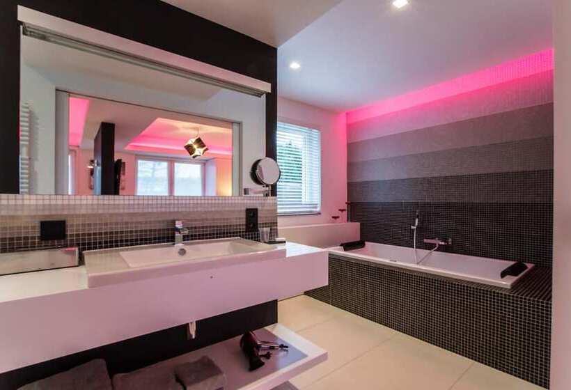 여관 Wellness Hasselt Bed & Breakfast