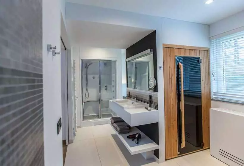 簡易ホテル Wellness Hasselt Bed & Breakfast