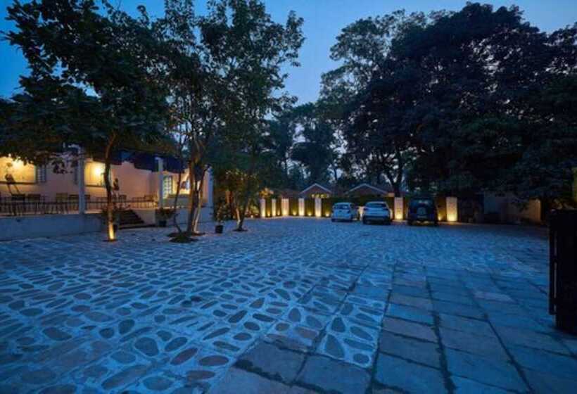 Отель Blu Resorts