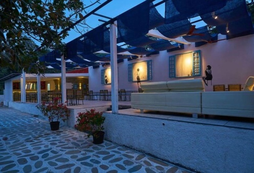 Отель Blu Resorts