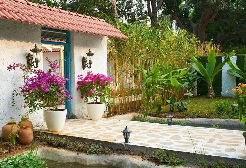 Отель Blu Resorts