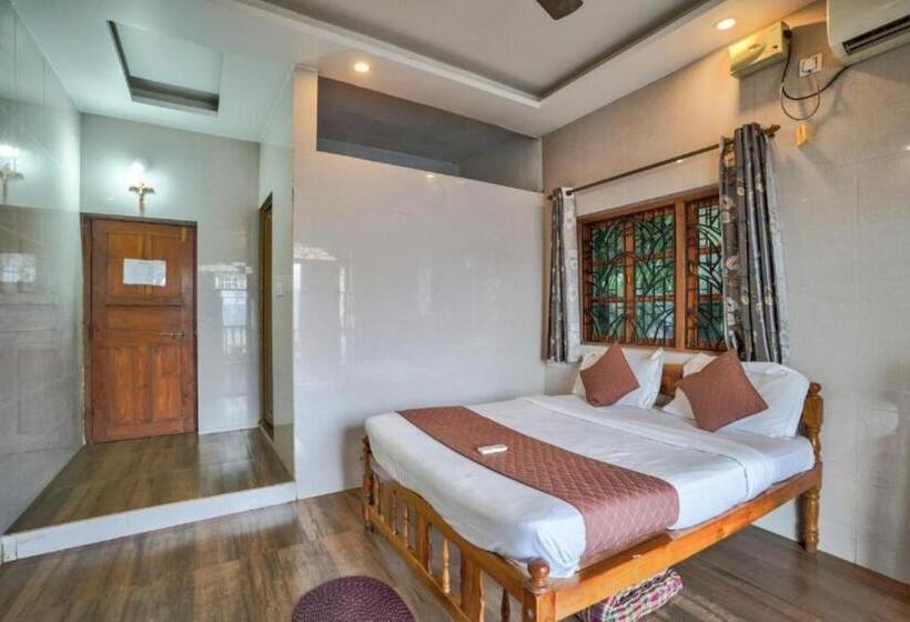 בית מלון כפרי Calangute Sea Steps