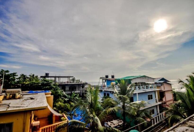 בית מלון כפרי Calangute Sea Steps