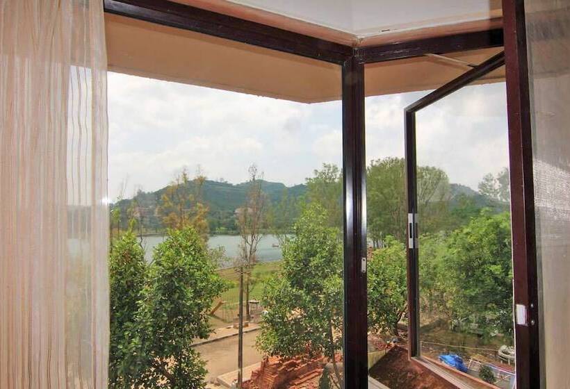 Hotel Patang Residency