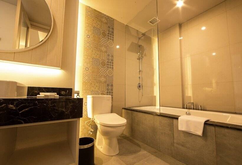 בית מלון כפרי Swissbelinn Cikarang