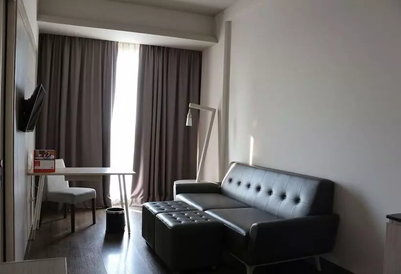 Hotel Swissbelinn Cikarang