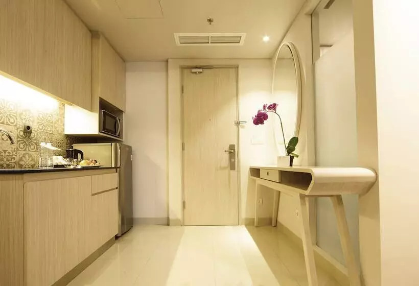 Hotel Swissbelinn Cikarang