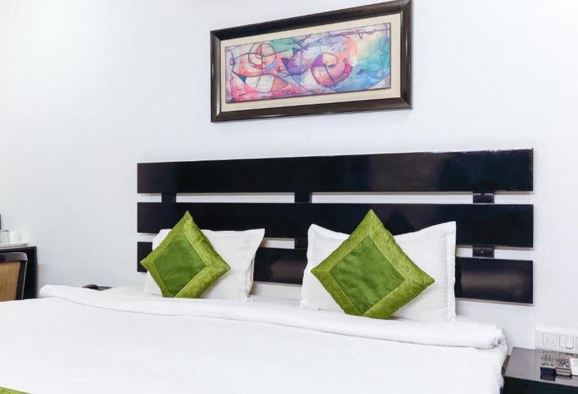 Fotos del hotel Treebo Trip Singh Suites 2:  14