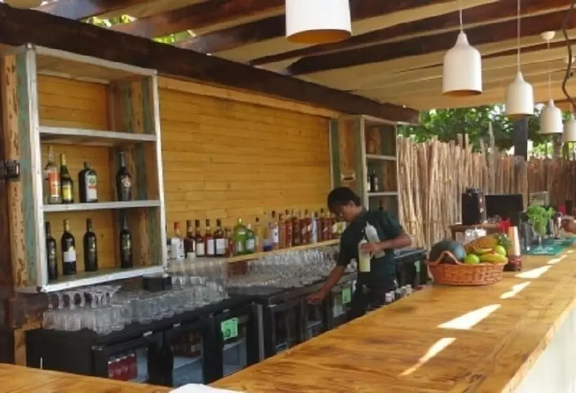 Larive Beach Resort