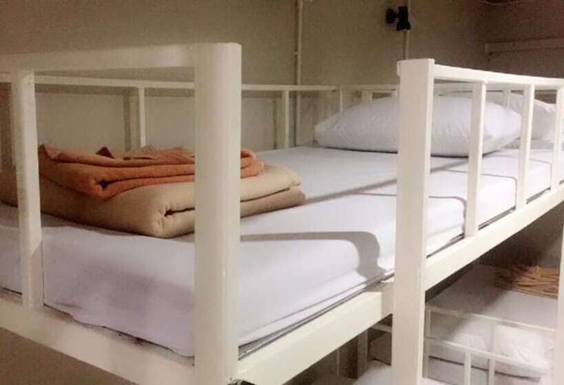 פנסיון Phi Phi Viva Guesthouse   Hostel