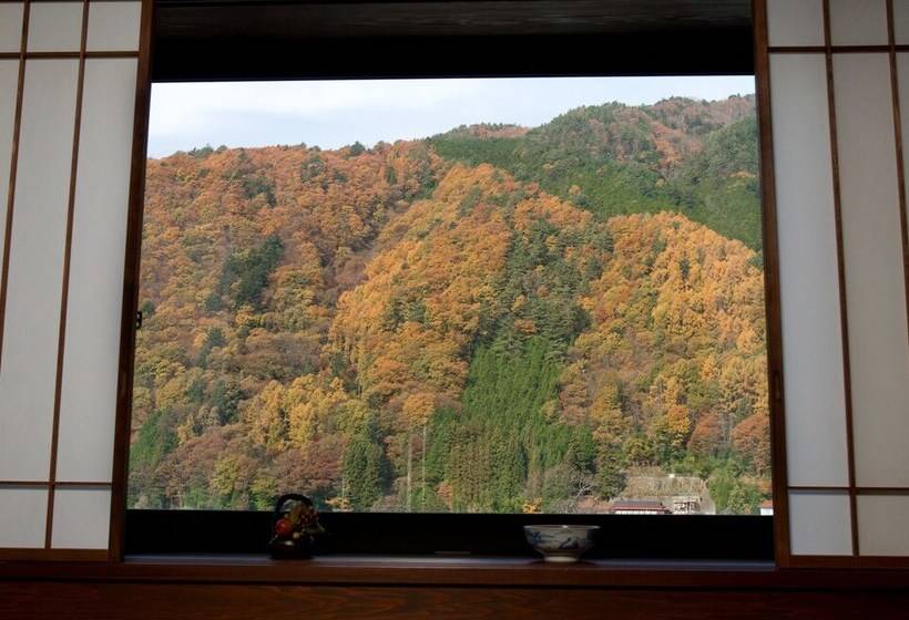 旅館 Yamamizuki Urara Tsutaya