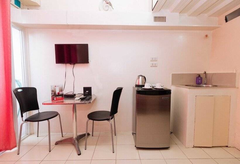 호텔 Reddoorz Plus @ Rsg Legarda Manila