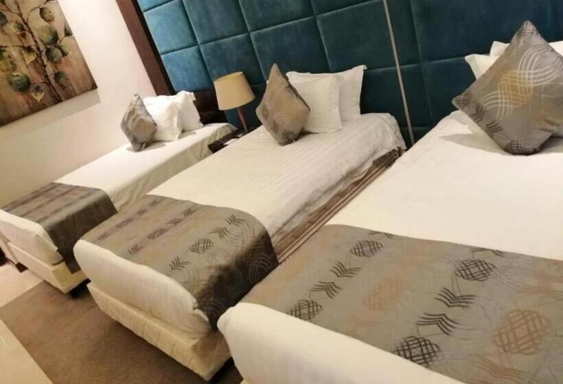 בית מלון כפרי Three Points Al Salama