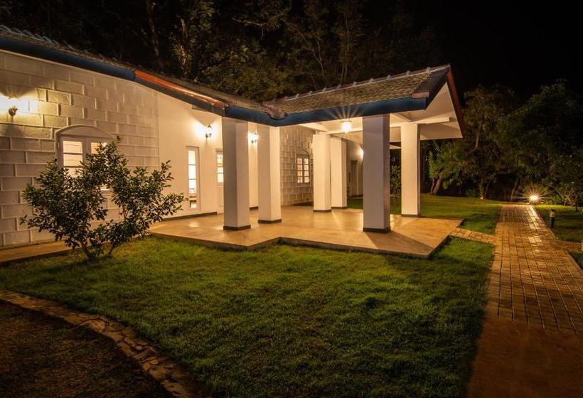 Victoria Golf & Country Resort